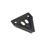 Сегмент ножа жатки JD600, 81x76x2,7; d=6,4мм. средняя насечка, 17 зубьев(Z52672,Z47493,420100045)(MWS Сегмент ножа жатки JD600, 81x76x2,7; d=6,4мм. средняя насечка, 17 зубьев(Z52672,Z47493,420100045)(MWS