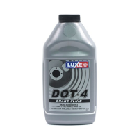 Жидкость тормозная DOT4 LUXЕ 438г серебряный кан