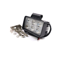 Фара LED прямокутна 18W, 6 ламп, 110 * 65 мм, вузький промінь <ДК> Фара LED прямокутна 18W, 6 ламп, 110 * 65 мм, вузький промінь <ДК>