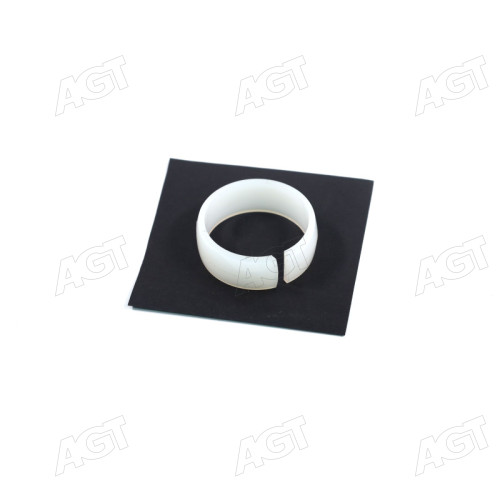 Втулка головки ножа жатки JD600 Schumacher (H157812, 16136, 358694, 322703050) (Iron-Plast)