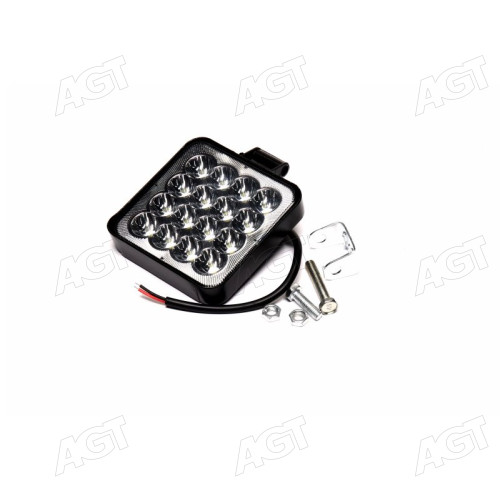 Фара LED квадратная 48W (16 диодов) (8.5см х 8.5см х 1.5см) 3D линза Mini <ДК>